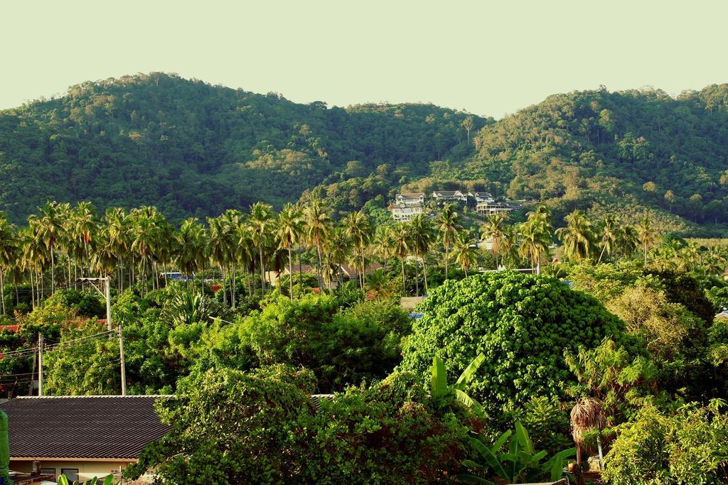 Tropical Sands Nai Harn Pokoj fotografie